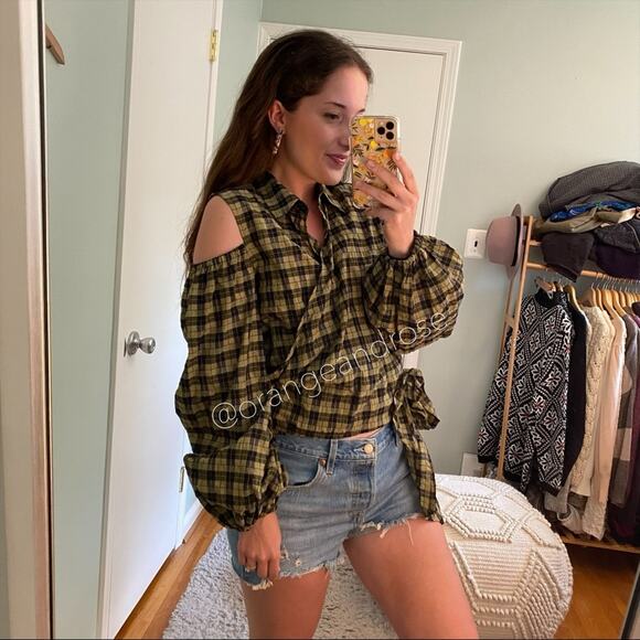 NWT GANNI Green Black Seersucker Wrap Collar Top M - Picture 3 of 14